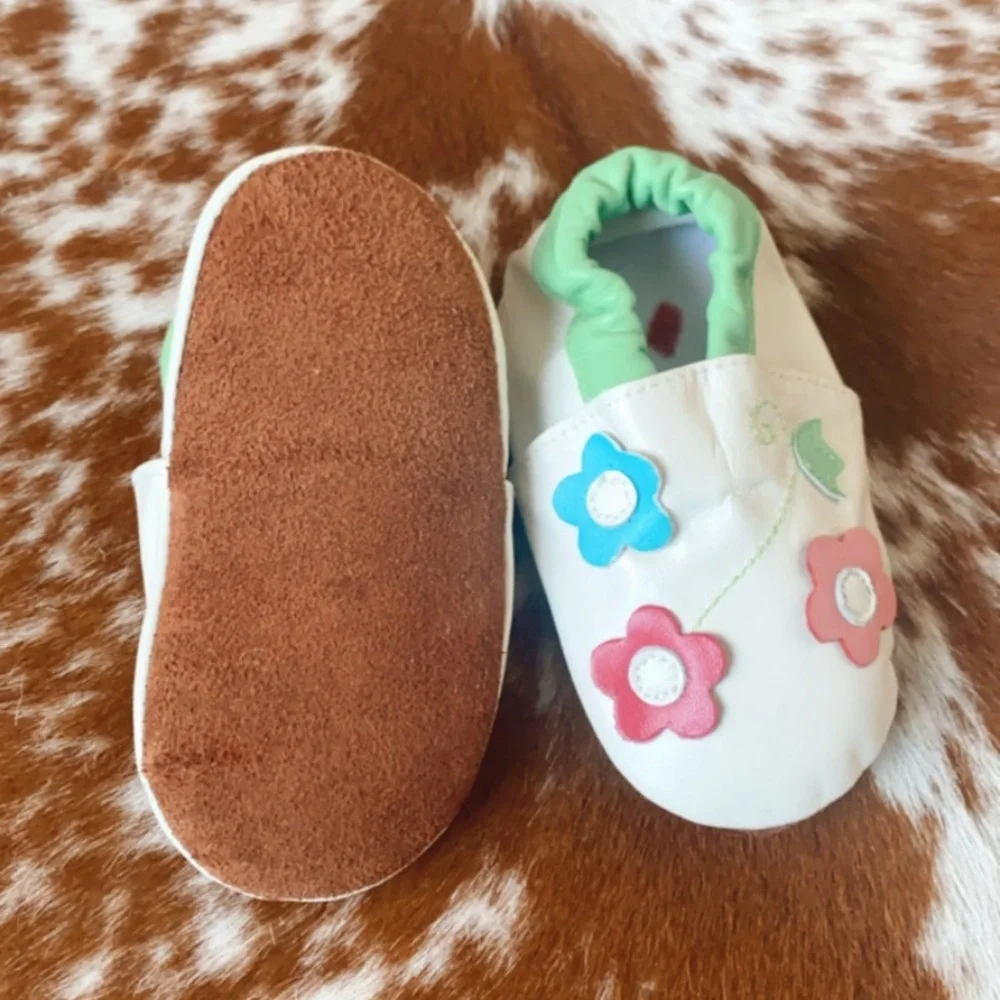 Hand Crafted kids white